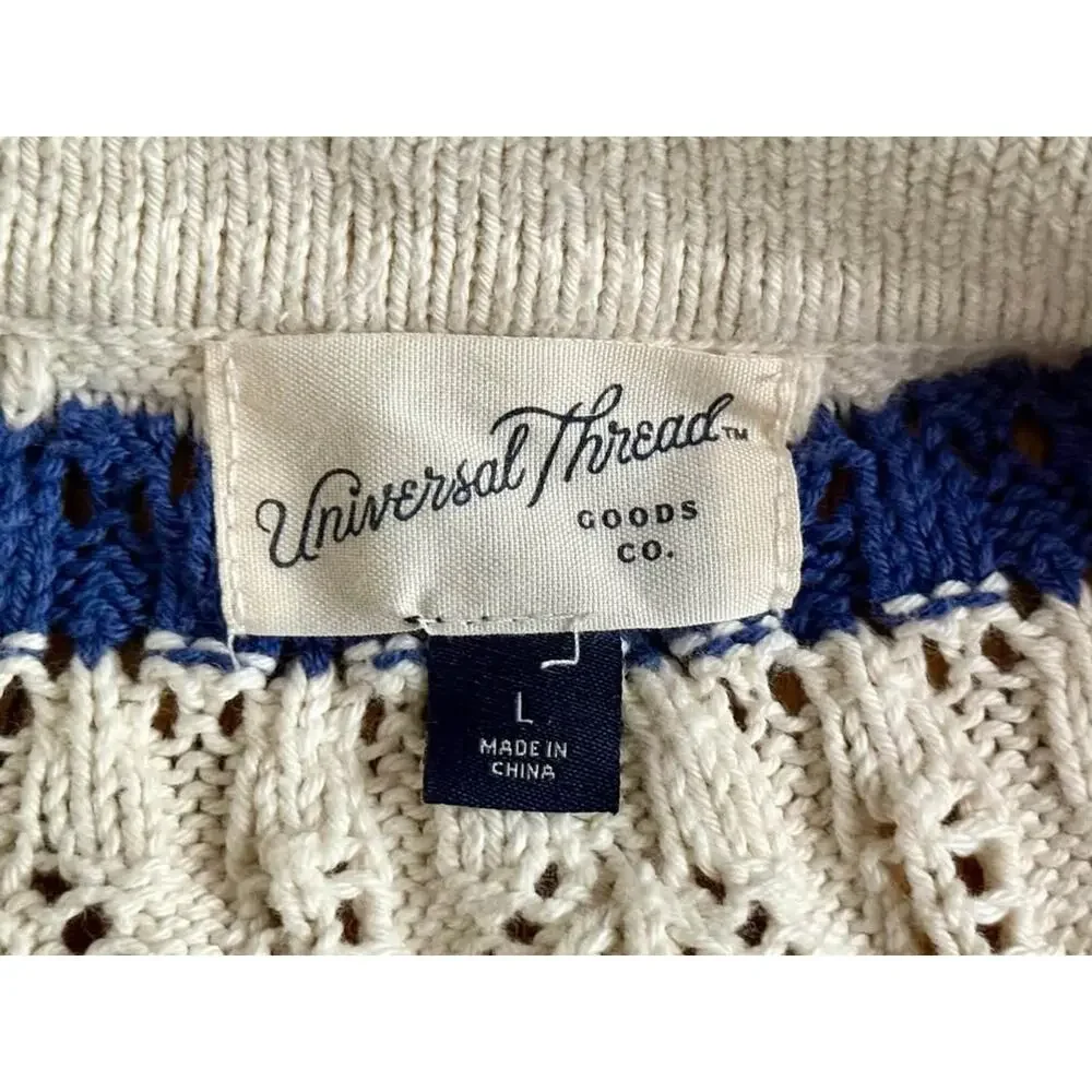 Women’s Universal Thread Cream Blue Striped Pullover Sweater Size Large